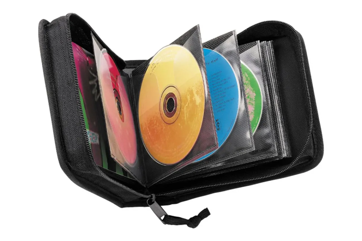 CD Wallets*Case Logic CD wallet 32 capacity CD wallet