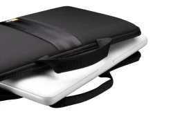Laptop Cases*Case Logic laptop sleeve 13.3