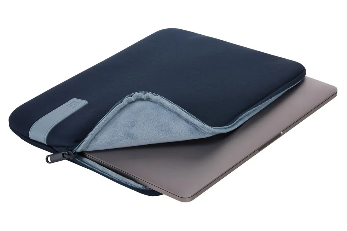 MacBook Sleeves|Laptop Sleeves*Case Logic Reflect 13" MacBook Pro® sleeve DarkBlue